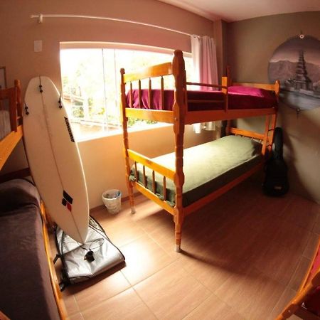 Barra Surf Hostel Флорианополис Экстерьер фото