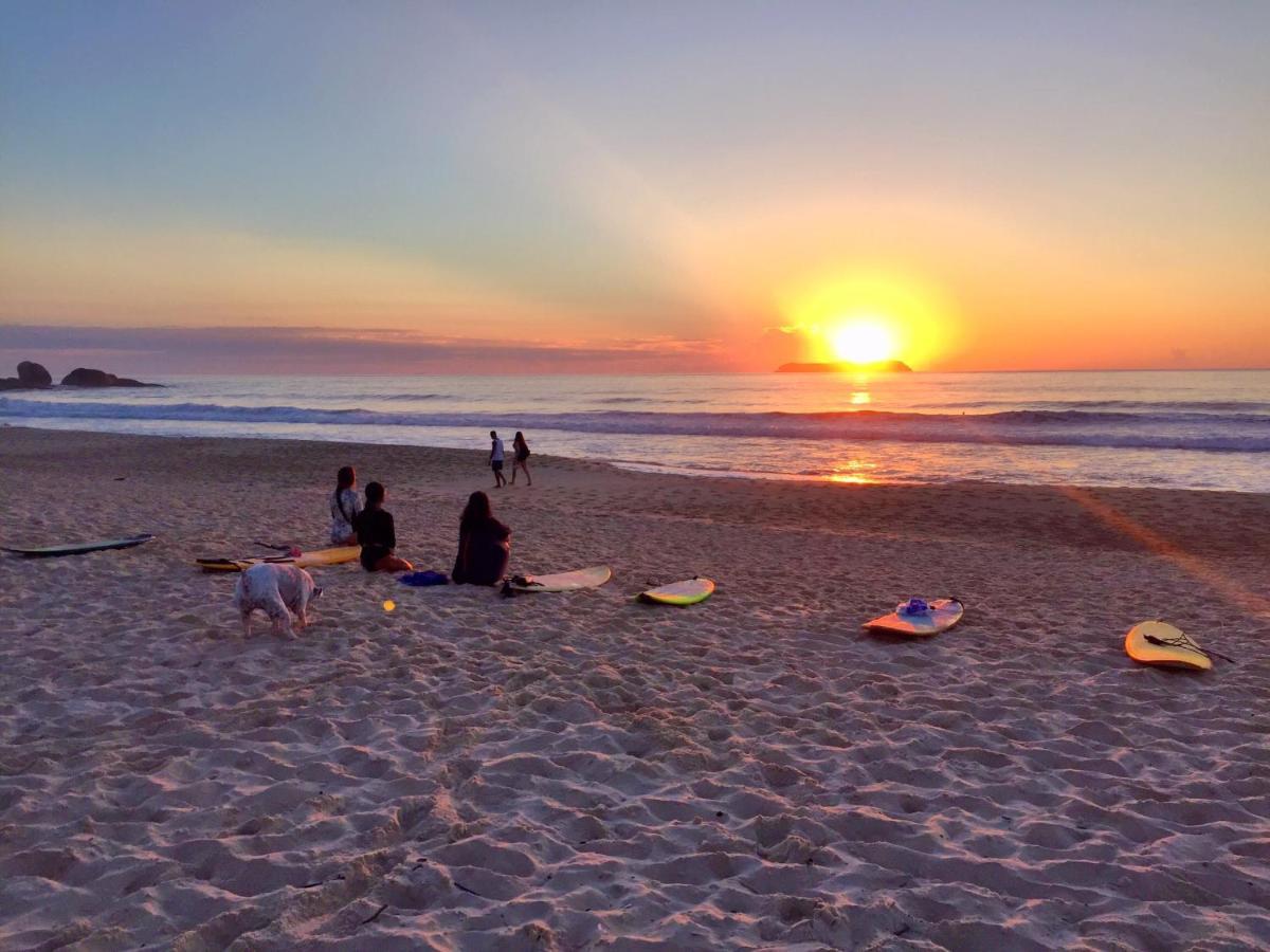 Barra Surf Hostel Флорианополис Экстерьер фото